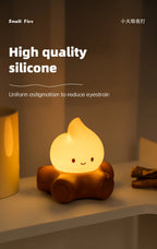 TinyGlow & Co™ Campfire Night Light – White Noise LED Atmosphere Lamp for Kids