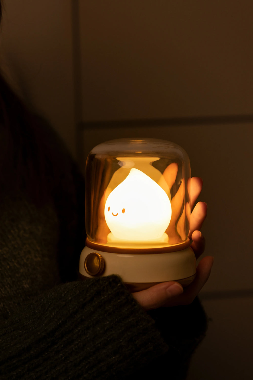 TinyGlow & Co™ LED Flameless Candle Night Light – USB Rechargeable Ambient Lamp