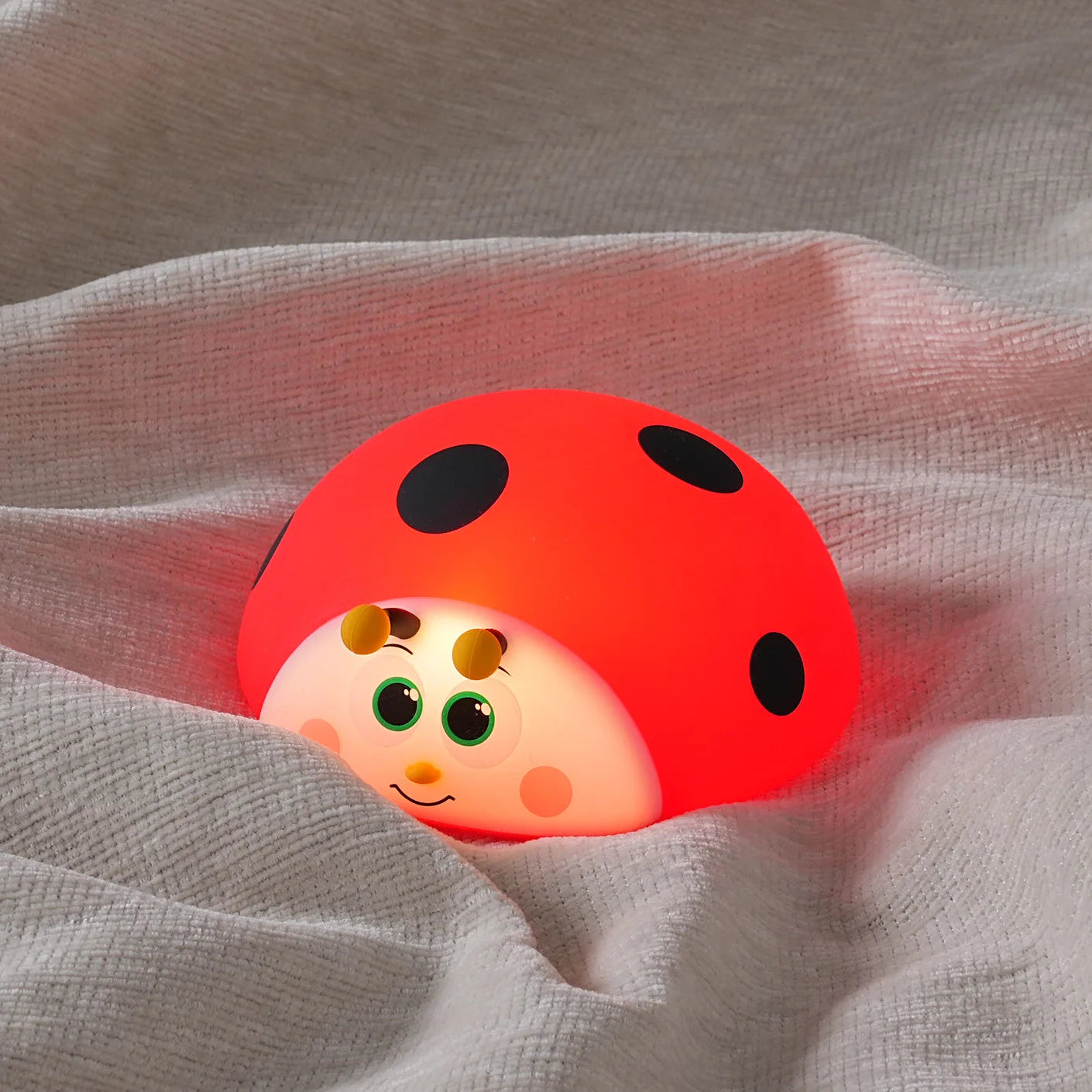 TinyGlow & Co™ Ladybug Silicone Night Light – USB Rechargeable Touch Control Lamp