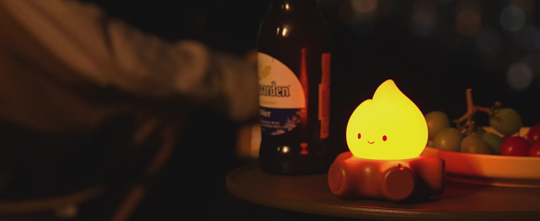 TinyGlow & Co™ Campfire Night Light – White Noise LED Atmosphere Lamp for Kids