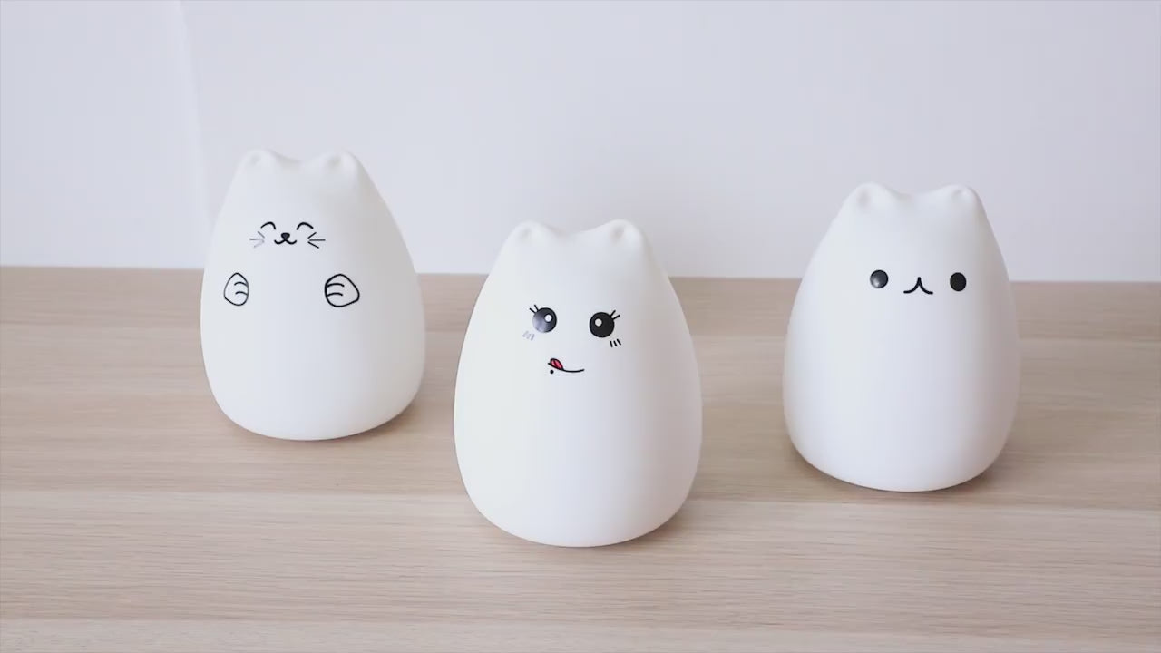 TinyGlow & Co™ Cat LED Night Light with Remote Control